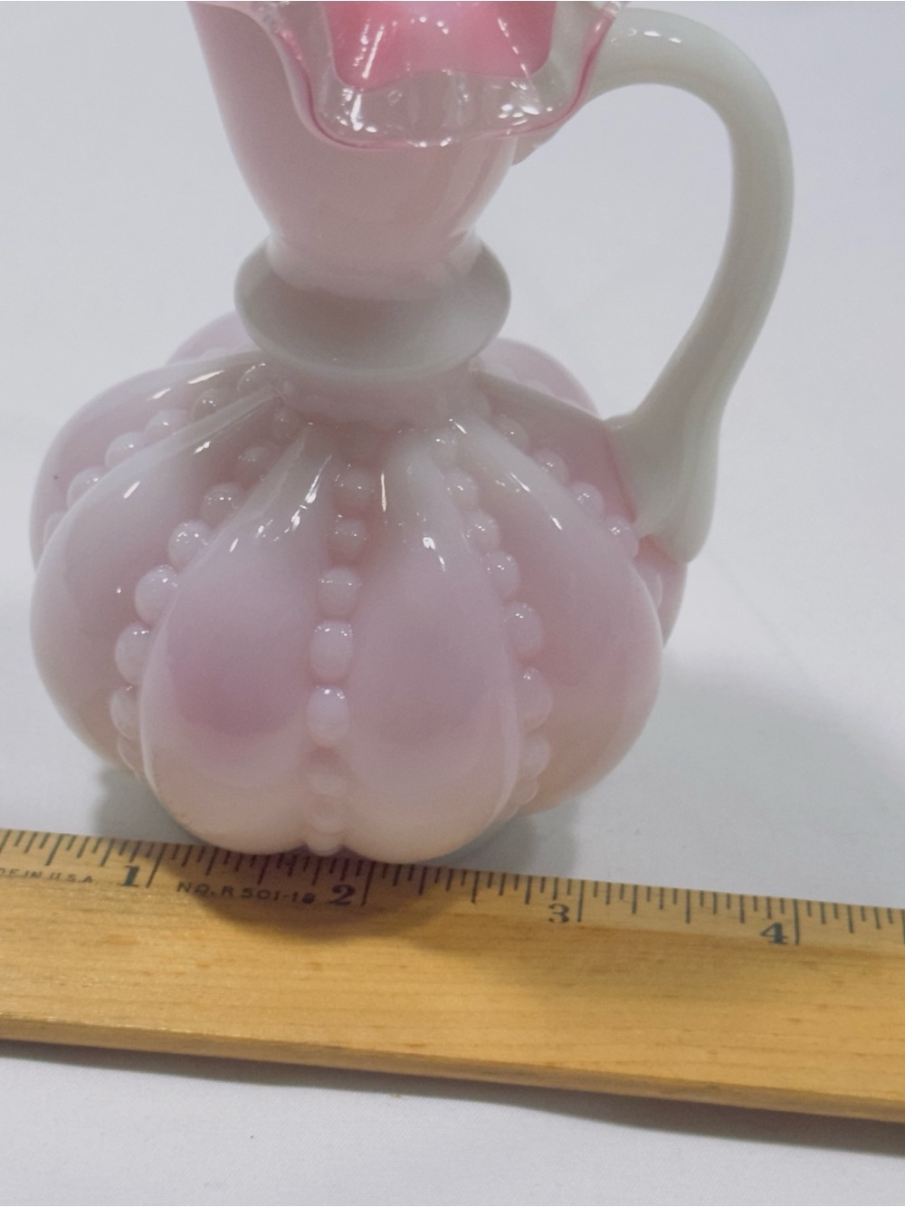 Vintage 1940's Fenton White Pink Ruffled Edge Beaded Melon Glass Pitcher Attache - Picture 10 of 12